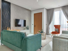 MISIN GREEN Grandeur Two Bedroom Apartment